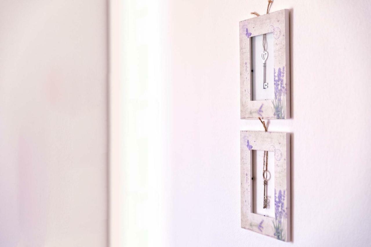 Anchor Apartments Stari Grad  Luaran gambar