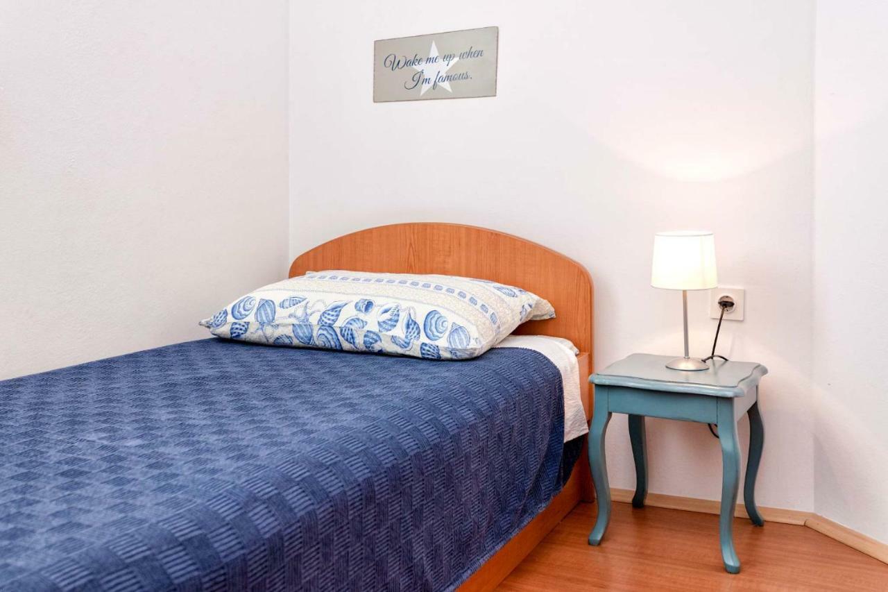 Anchor Apartments Stari Grad  Luaran gambar