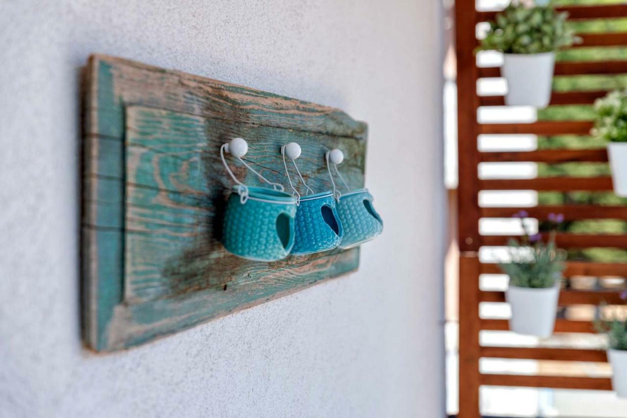 Anchor Apartments Stari Grad  Luaran gambar