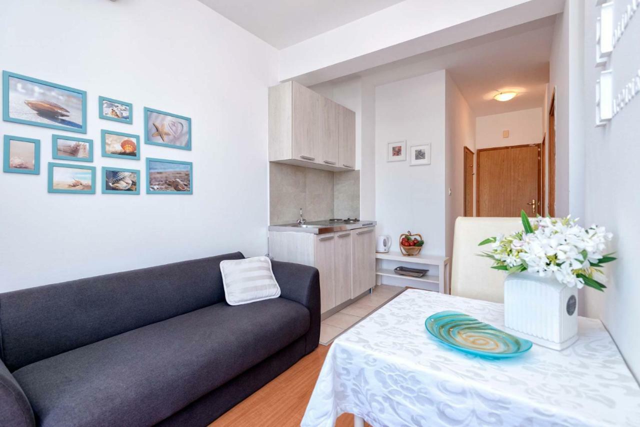 Anchor Apartments Stari Grad  Luaran gambar