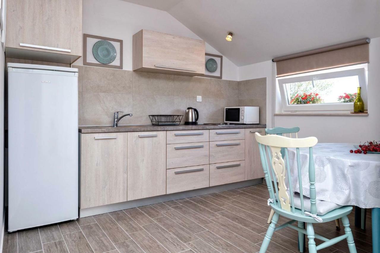 Anchor Apartments Stari Grad  Luaran gambar